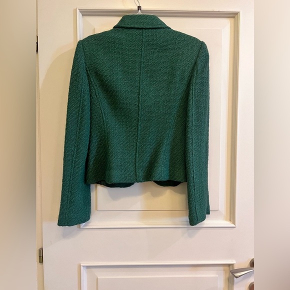 Zara Green Blazer with Wide Lapels and Textured Fabric removable fur coat - Picture 3 of 9